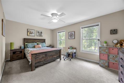 4600 Deer View Road Cedar Rapids IA 52411