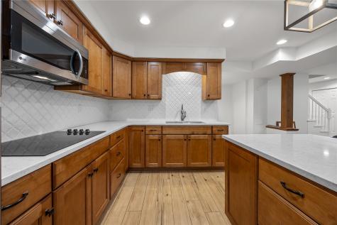 4600 Deer View Road Cedar Rapids IA 52411