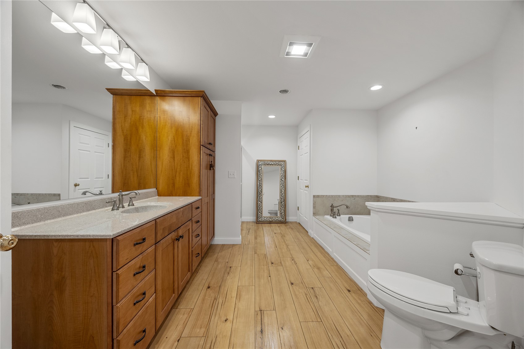 4600 Deer View Road Cedar Rapids IA 52411