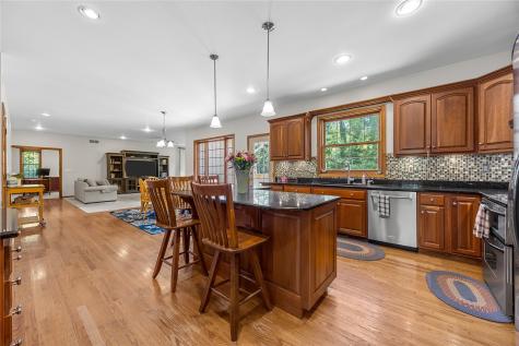 4600 Deer View Road Cedar Rapids IA 52411