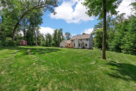 4600 Deer View Road Cedar Rapids IA 52411