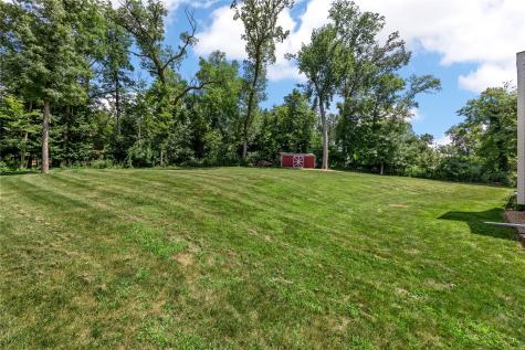 4600 Deer View Road Cedar Rapids IA 52411
