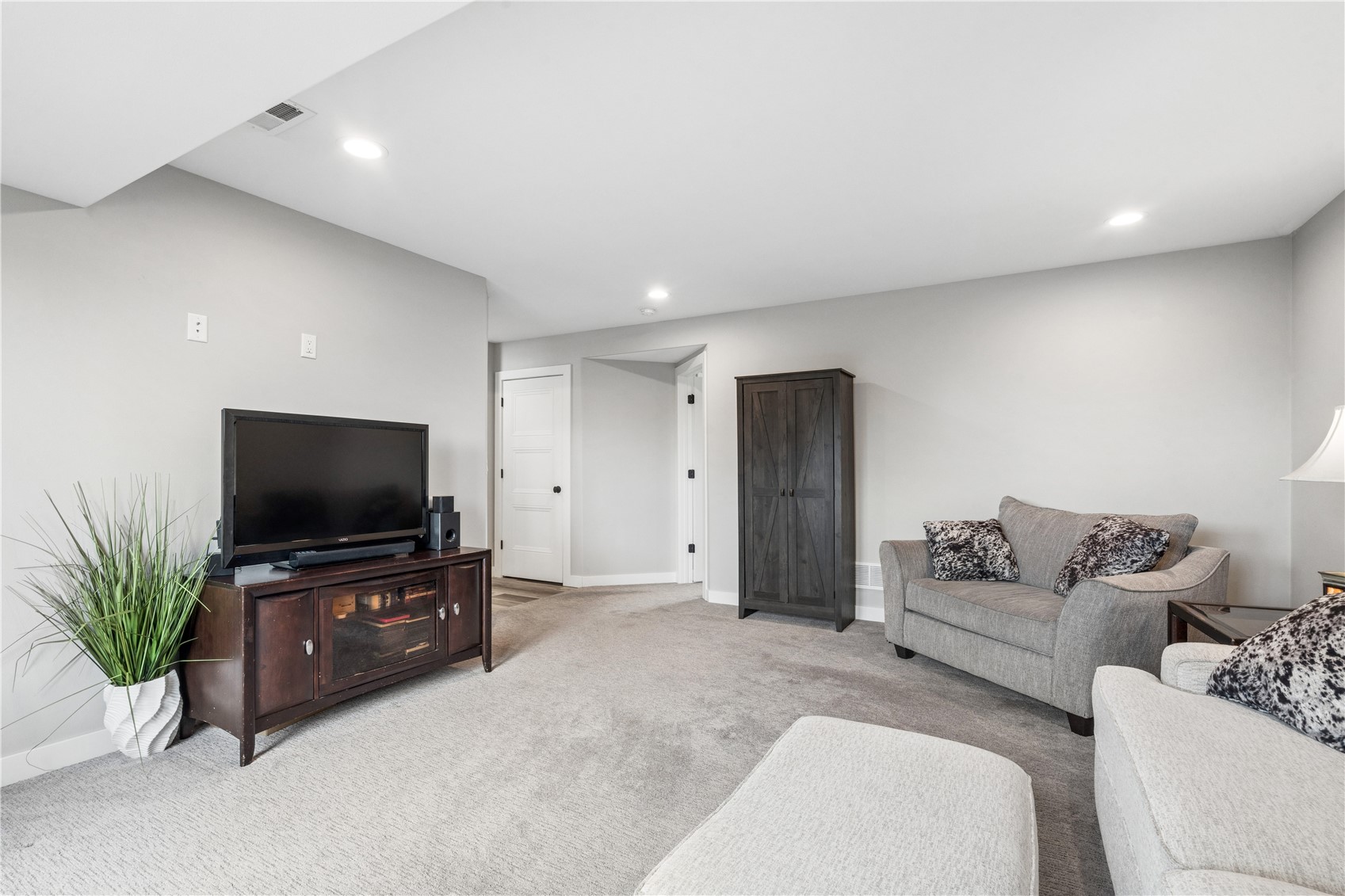 905 Carl Court Solon IA 52333