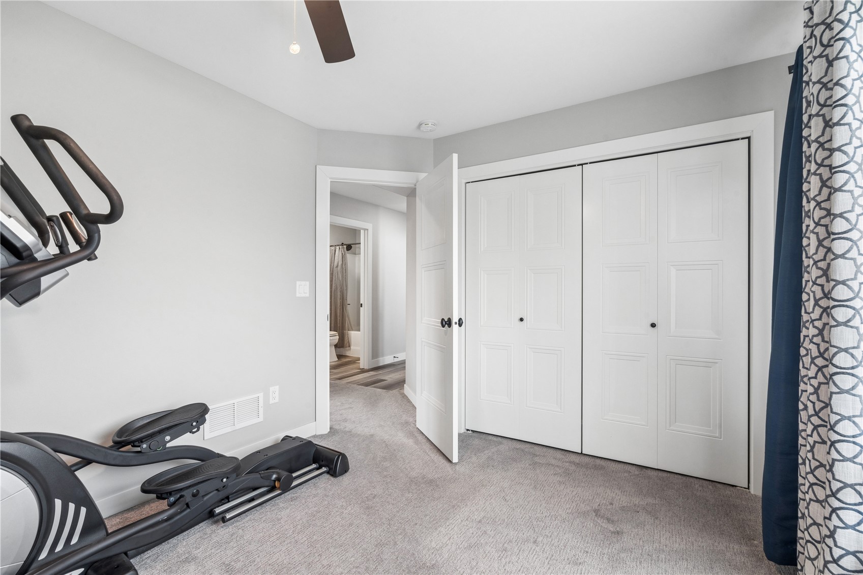 905 Carl Court Solon IA 52333