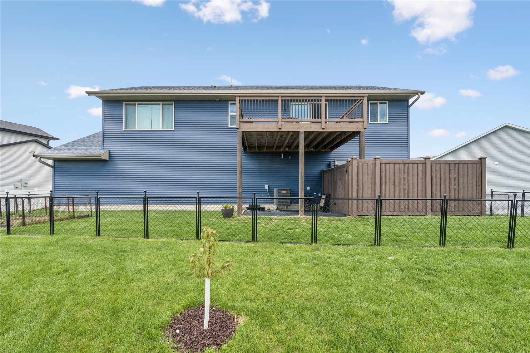 905 Carl Court Solon IA 52333