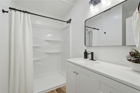 1050 27th Street NE Cedar Rapids IA 52402