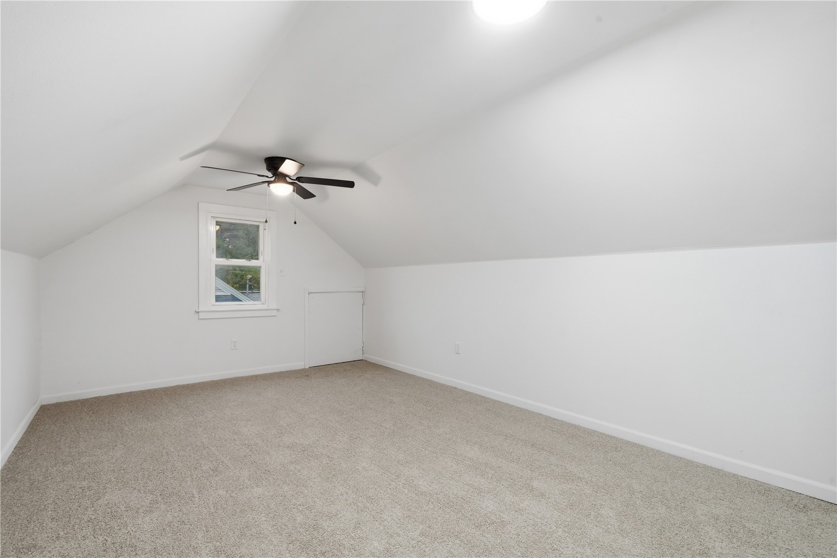 1050 27th Street NE Cedar Rapids IA 52402
