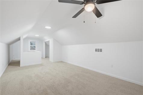 1050 27th Street NE Cedar Rapids IA 52402