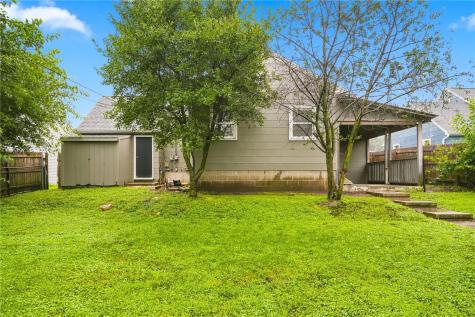 1050 27th Street NE Cedar Rapids IA 52402