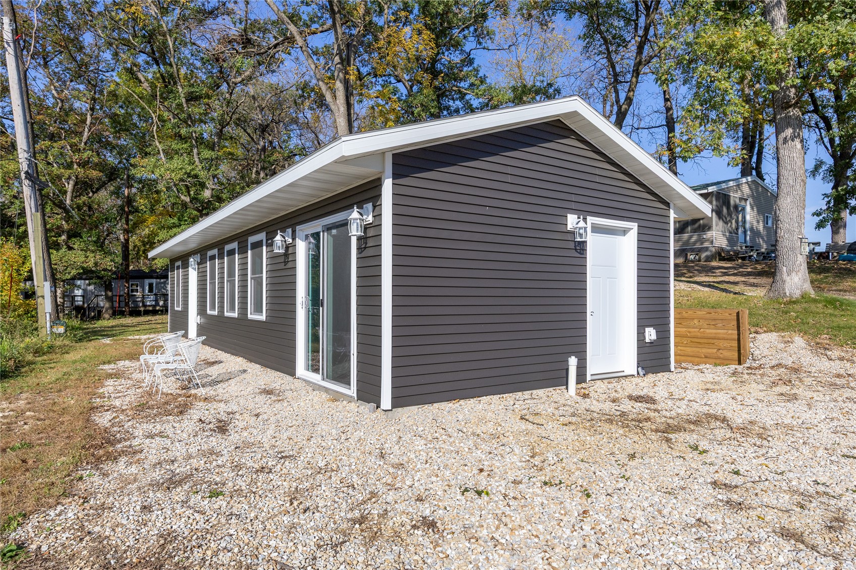 21686 257th Street Delhi IA 52223