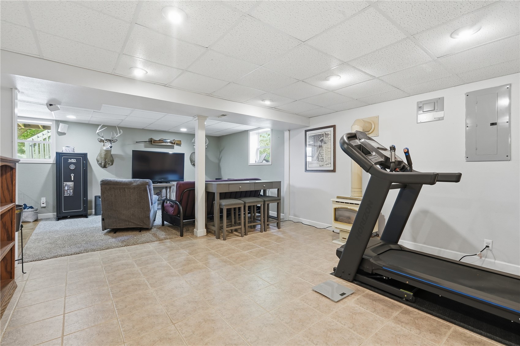 904 6th Avenue Coggon IA 52218