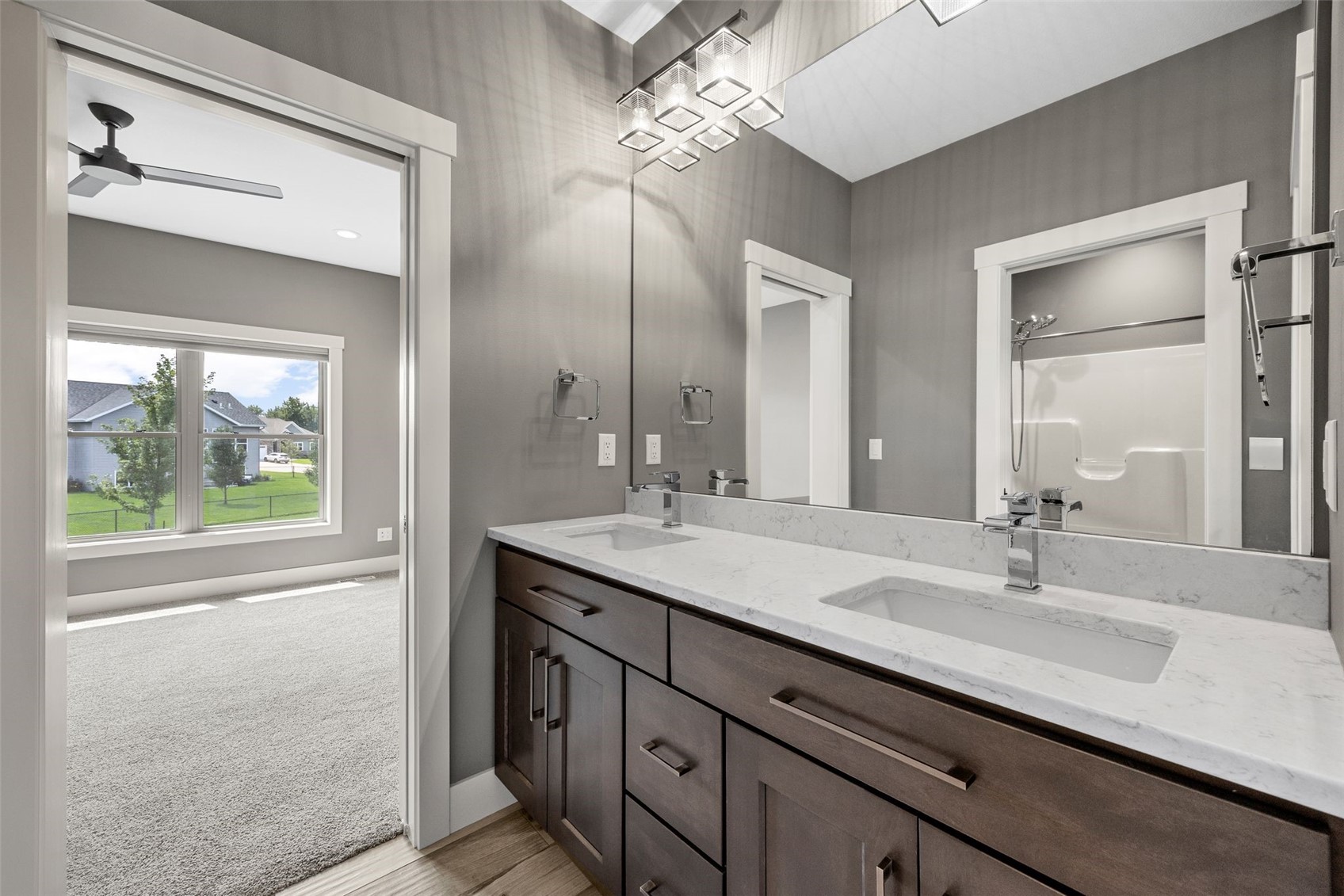 6007 Sanden Road Cedar Rapids IA 52411