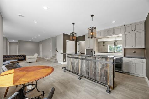 6007 Sanden Road Cedar Rapids IA 52411