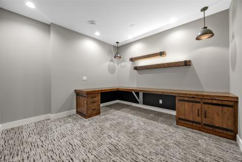 6007 Sanden Road Cedar Rapids IA 52411