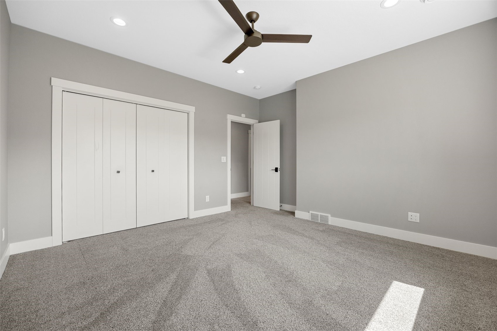 6007 Sanden Road Cedar Rapids IA 52411