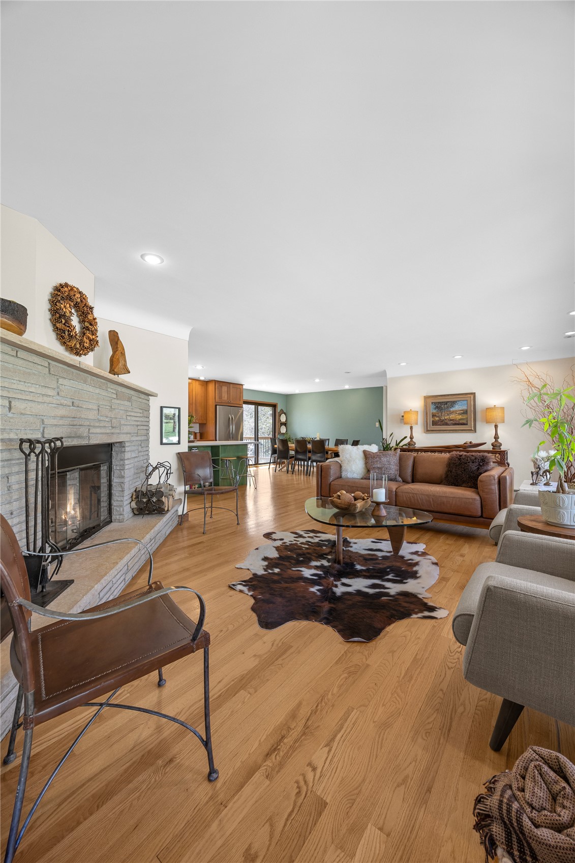 12 Fairview Knoll NE Iowa City IA 52240