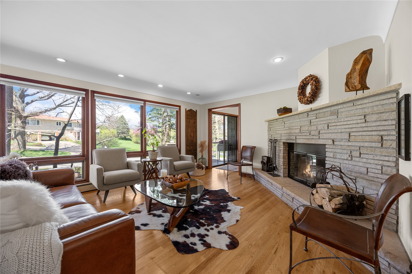 12 Fairview Knoll NE Iowa City IA 52240