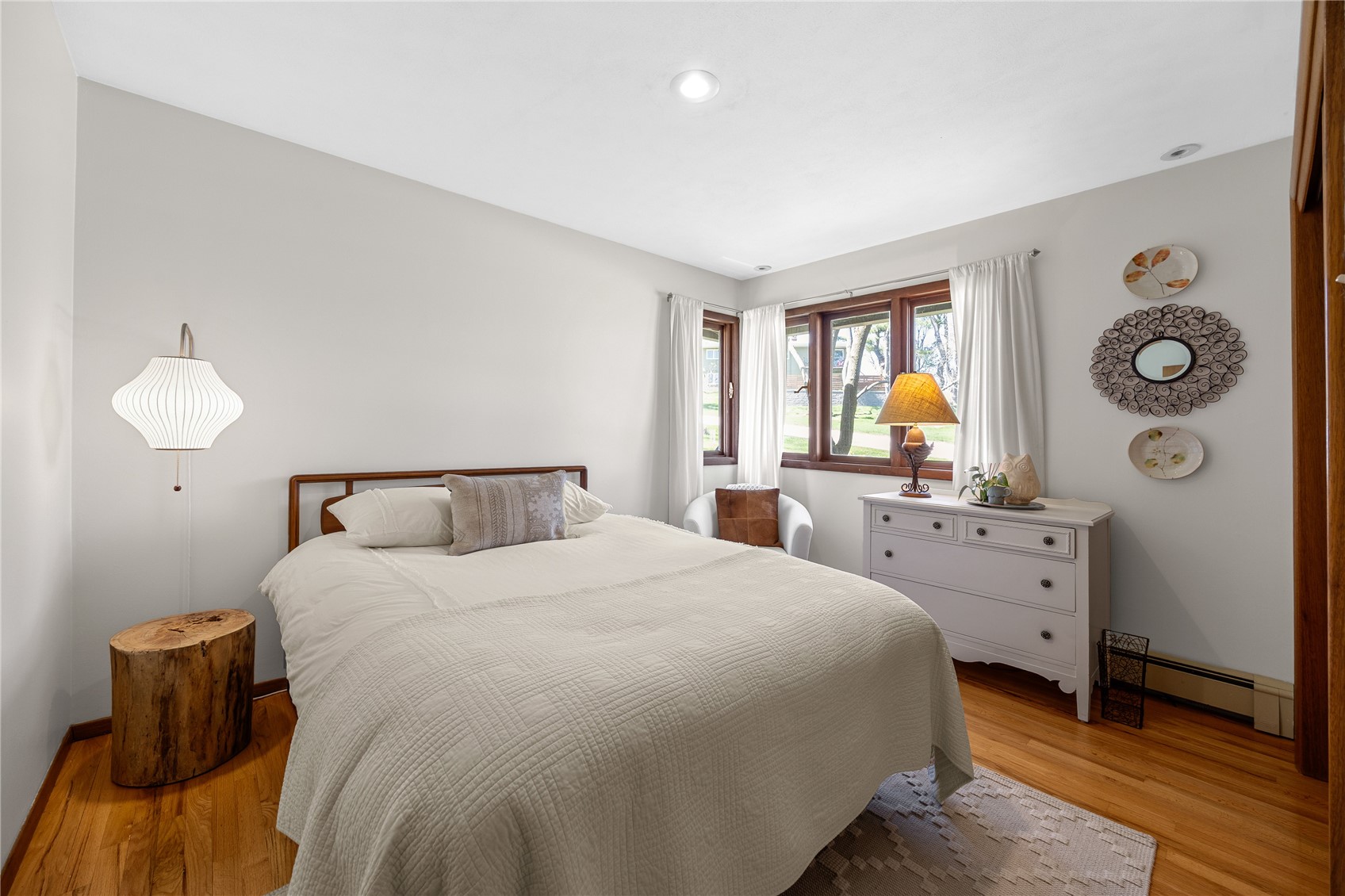 12 Fairview Knoll NE Iowa City IA 52240