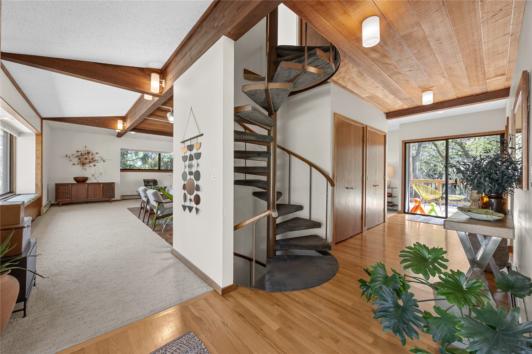 12 Fairview Knoll NE Iowa City IA 52240
