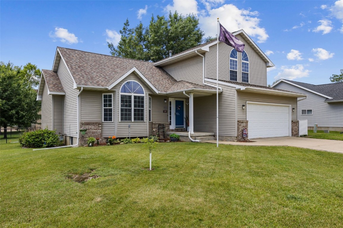 335 W 34th Avenue Marion IA 52302