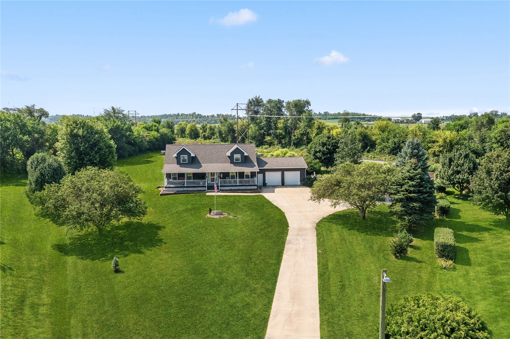 1065 Shae Drive Palo IA 52324