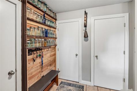 1065 Shae Drive Palo IA 52324