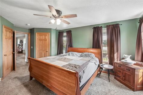 1065 Shae Drive Palo IA 52324