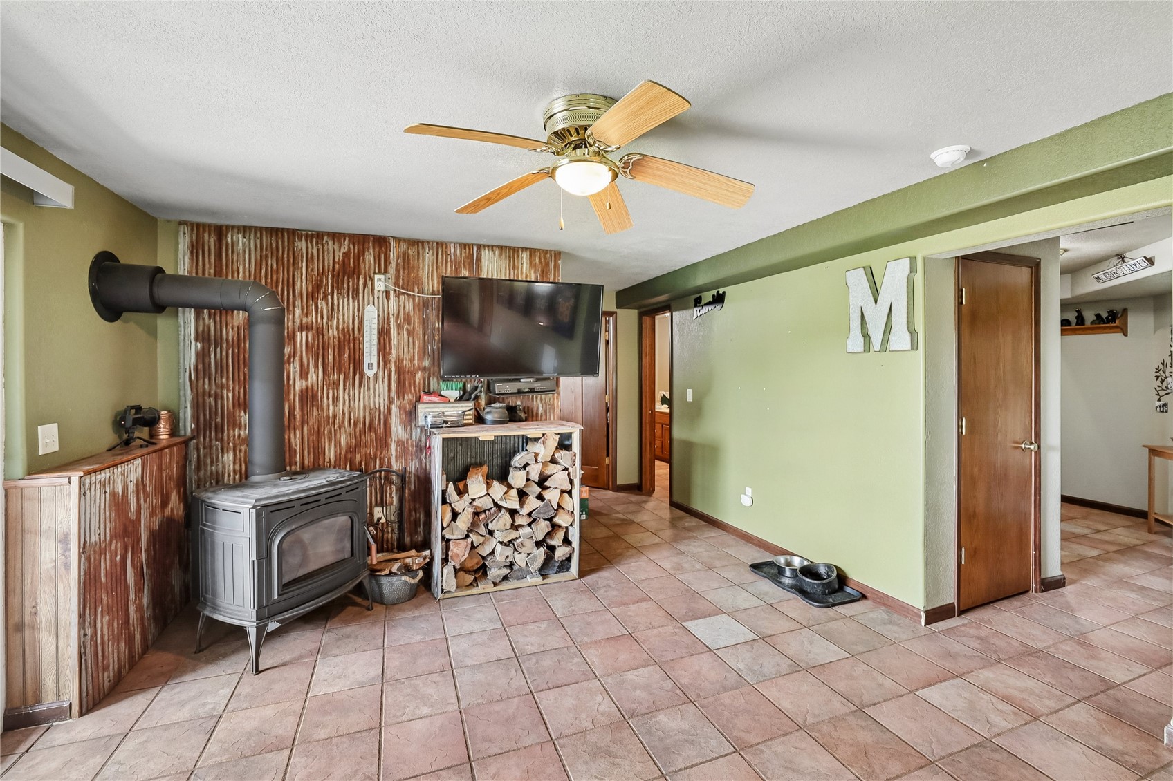 1065 Shae Drive Palo IA 52324
