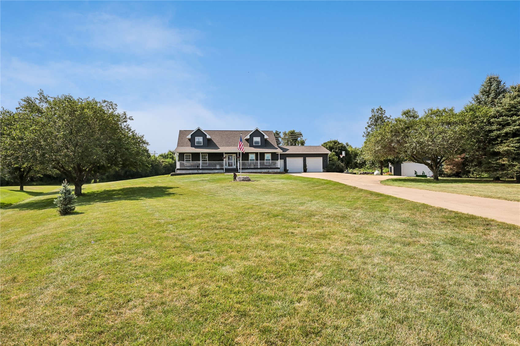 1065 Shae Drive Palo IA 52324