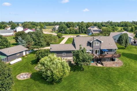 1065 Shae Drive Palo IA 52324