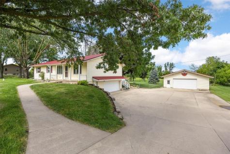 1008 Rolling Glen Drive Marion IA 52302