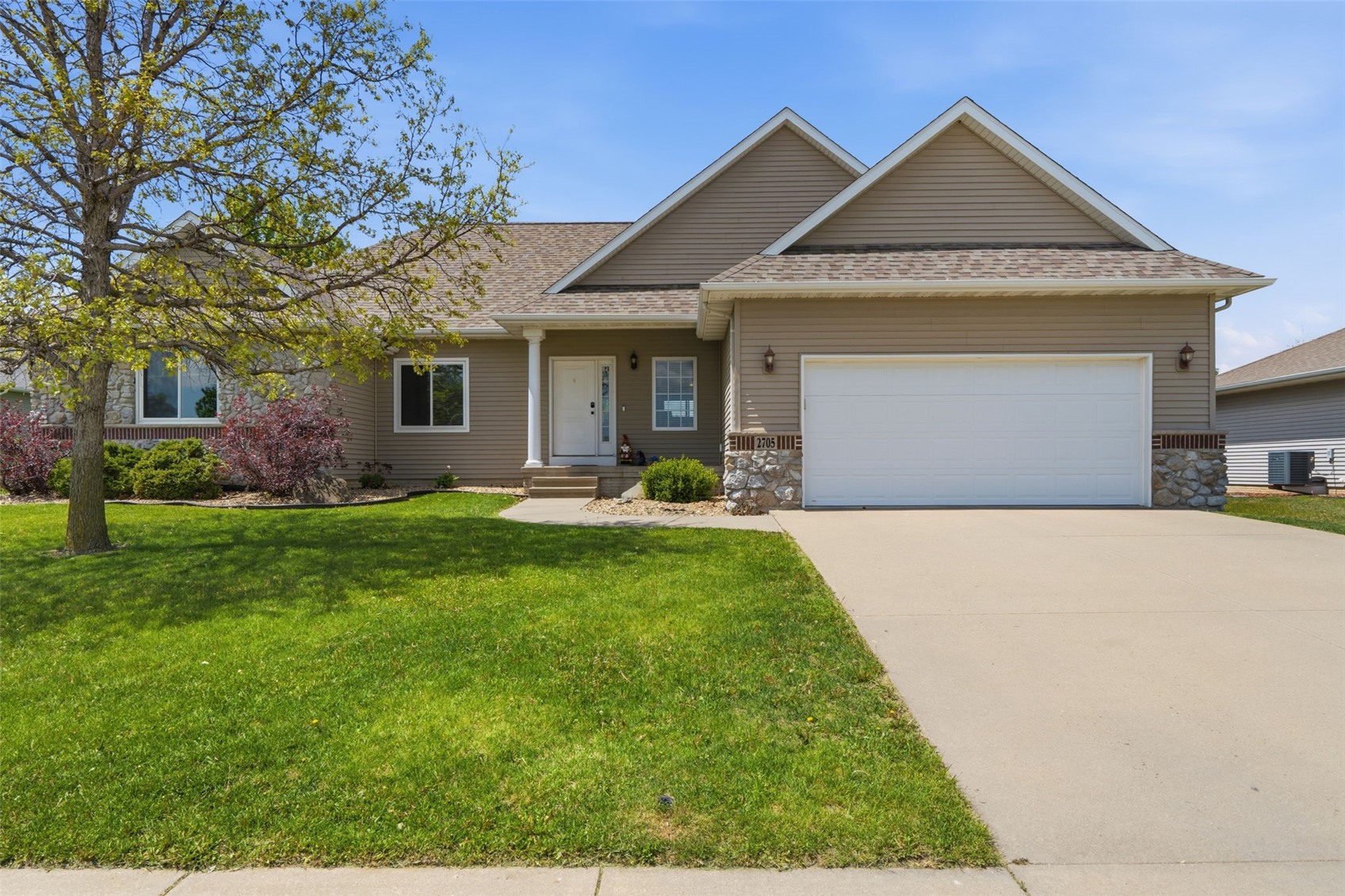 2705 44th Street Marion IA 52302