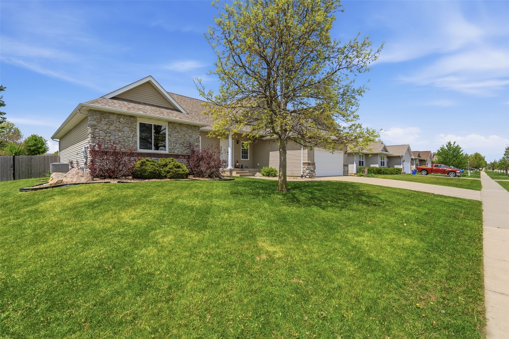2705 44th Street Marion IA 52302