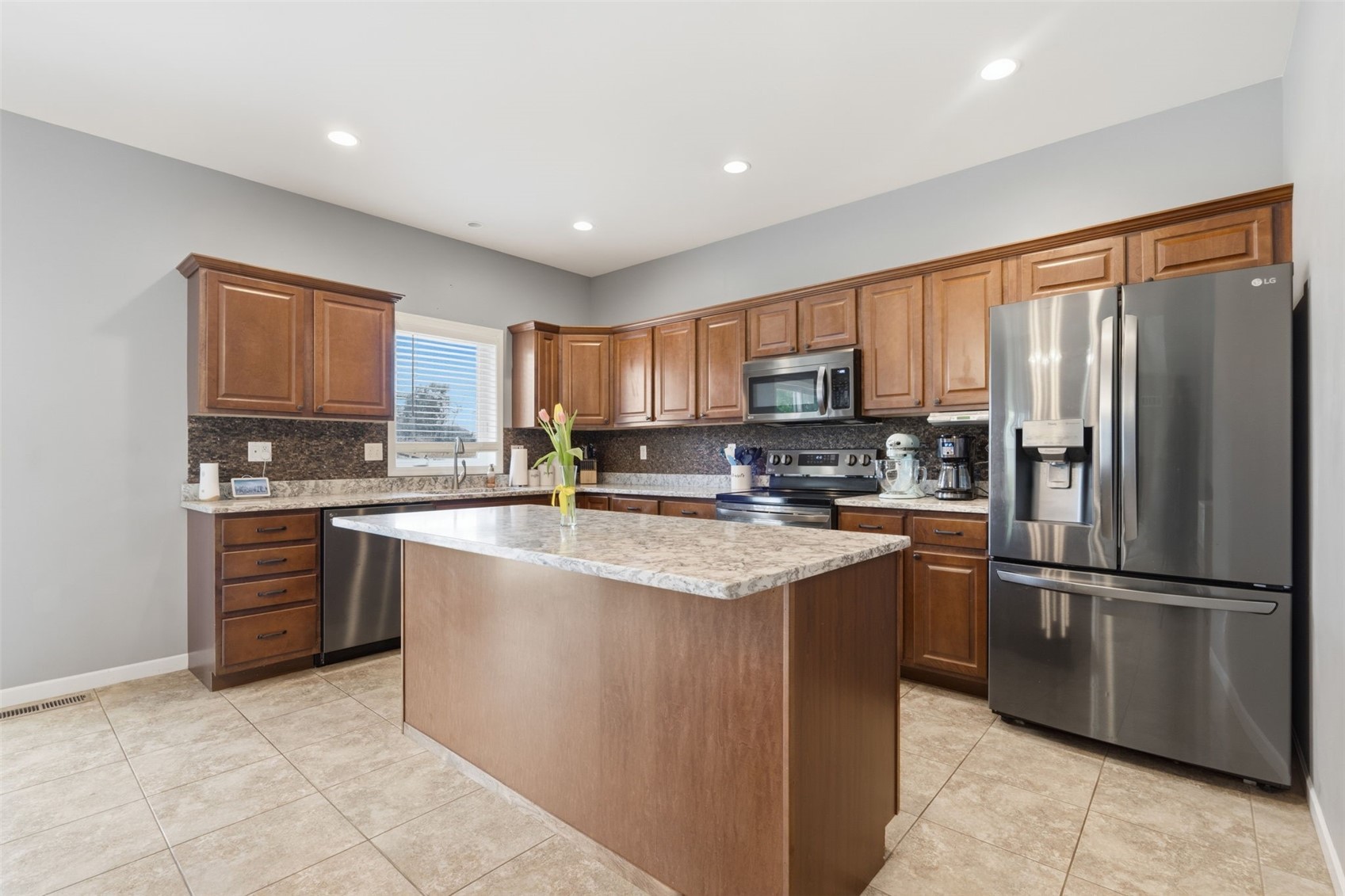 2705 44th Street Marion IA 52302
