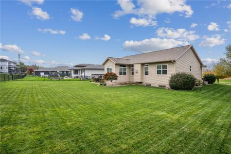108 Sunflower Drive Fairfax IA 52228