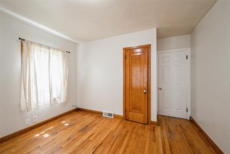 2000 Hamilton Street SW Cedar Rapids IA 52404