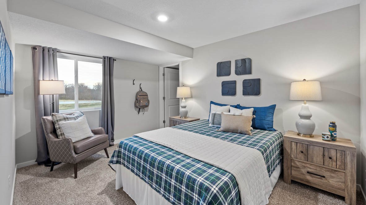 2874 Grassland Court Hiawatha IA 52233