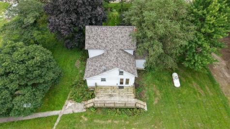 1059 210th Street Nichols IA 52766