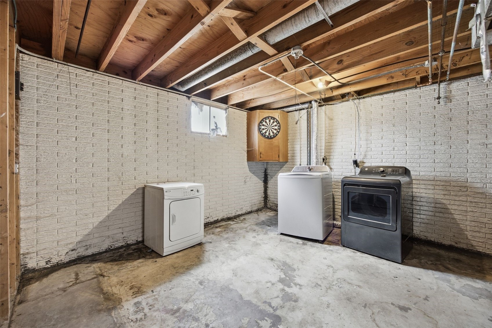 4700 Wenig Road NE Cedar Rapids IA 52402