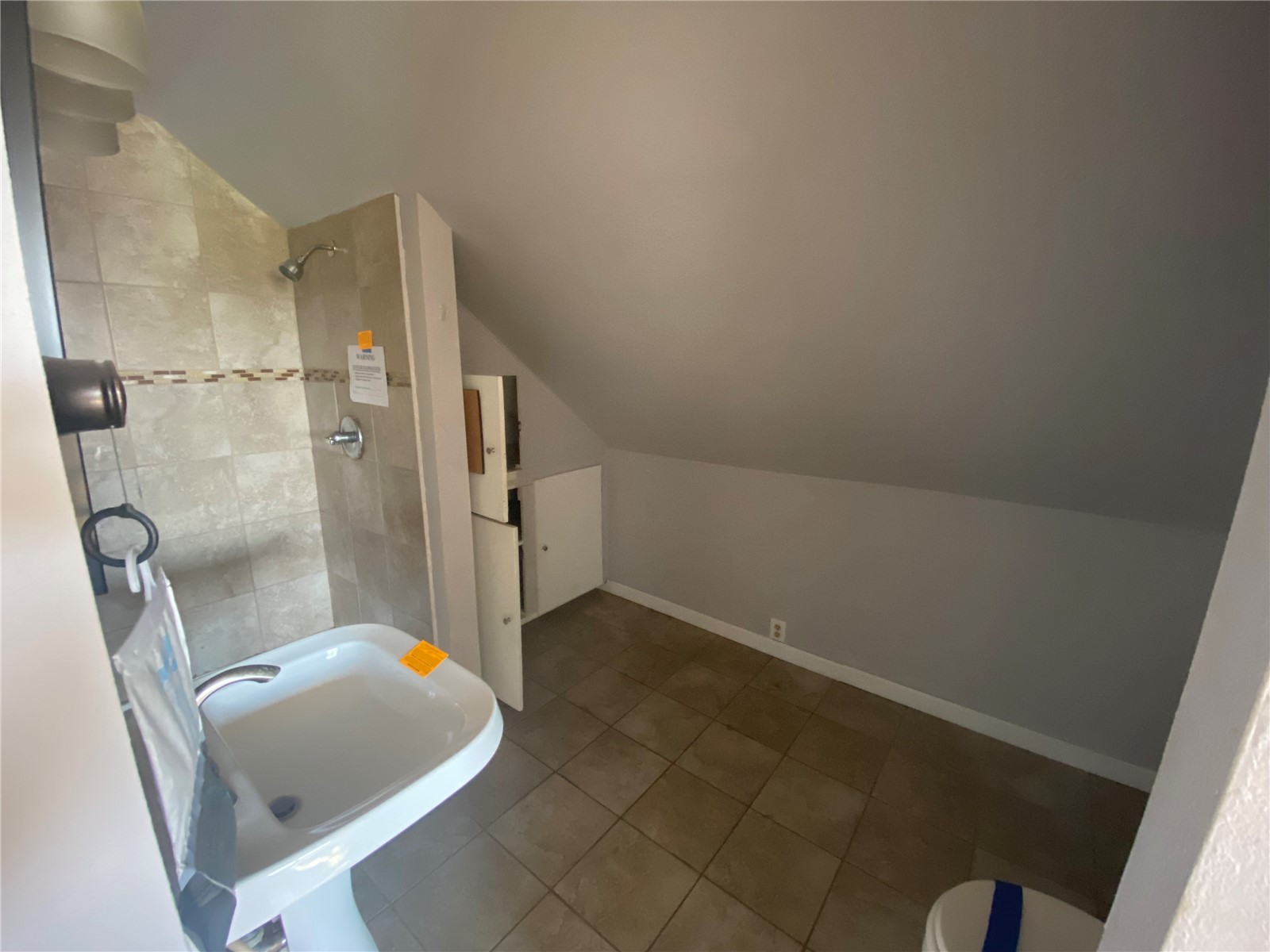 1074 27th Street NE Cedar Rapids IA 52402