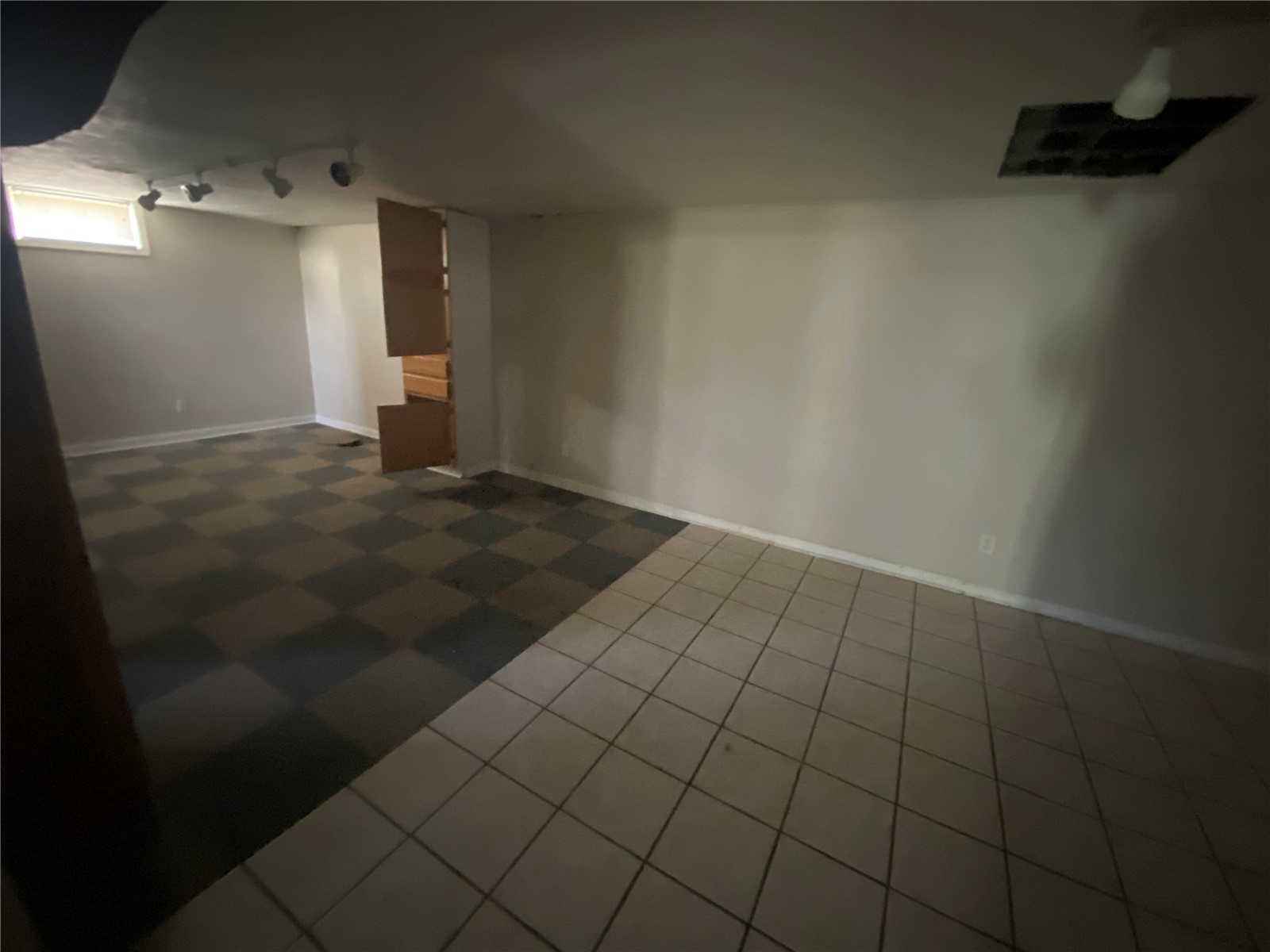 1074 27th Street NE Cedar Rapids IA 52402