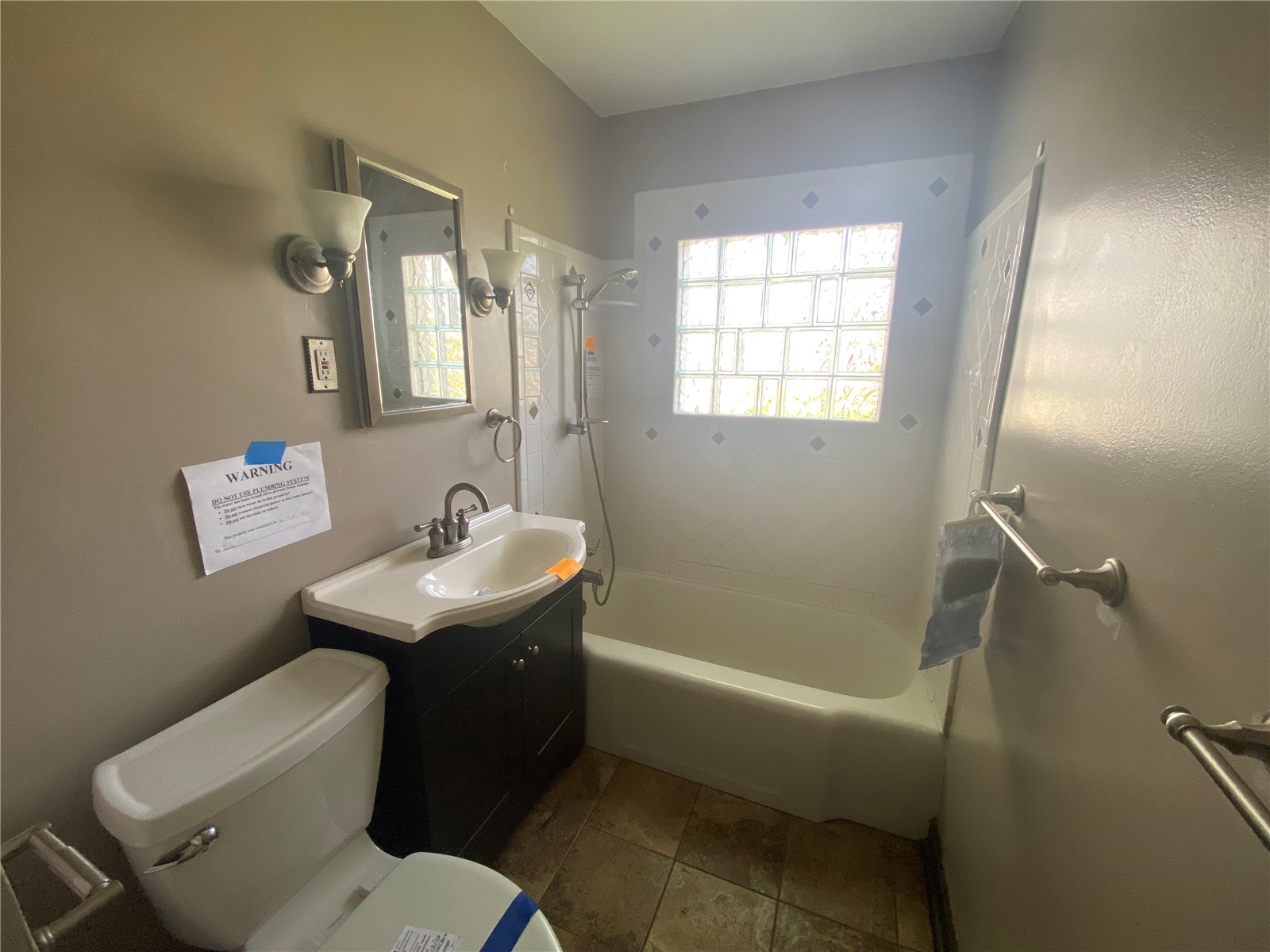 1074 27th Street NE Cedar Rapids IA 52402