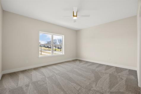 980 17th Avenue SW Mt Vernon IA 52314