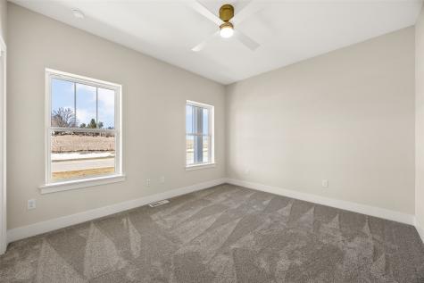 980 17th Avenue SW Mt Vernon IA 52314