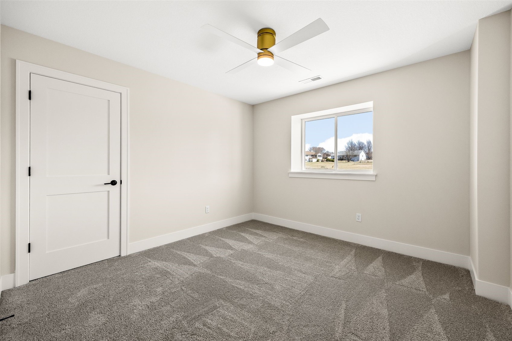 980 17th Avenue SW Mt Vernon IA 52314