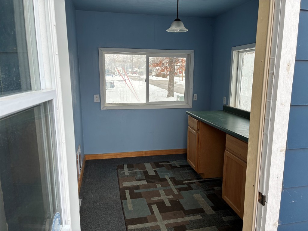 713 7th Avenue SW Cedar Rapids IA 52404