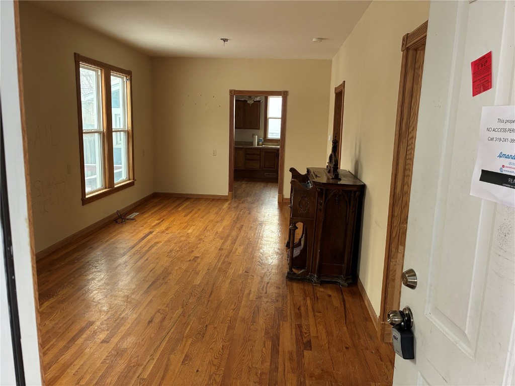 713 7th Avenue SW Cedar Rapids IA 52404