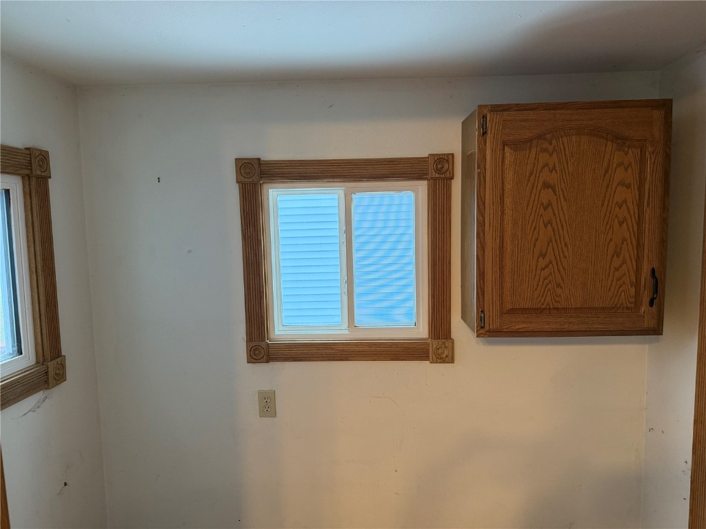 713 7th Avenue SW Cedar Rapids IA 52404
