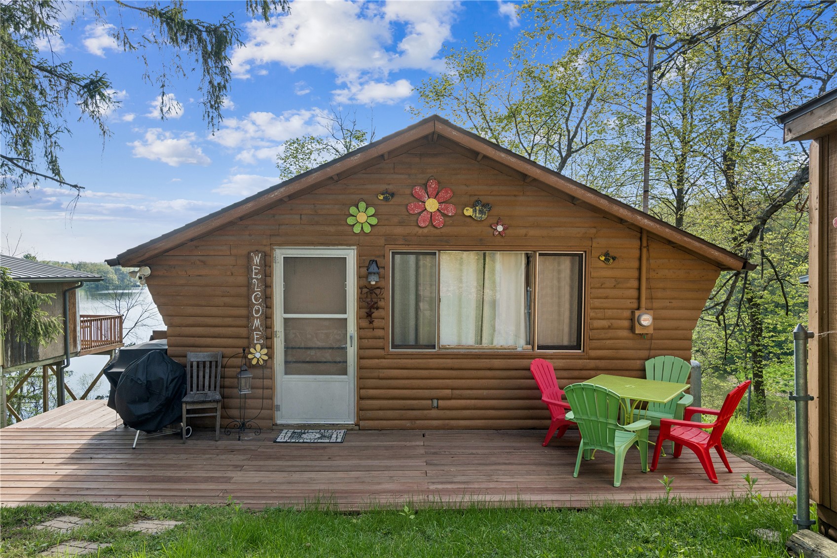 22107 Spruce Street IA 52303