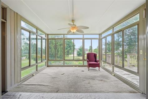 704 18th Street W Vinton IA 52349